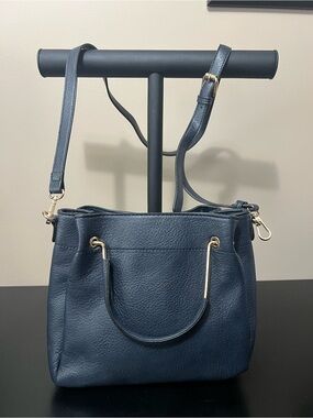 Women’s Navy Crossbody Tote Handbag - Gold Hardware